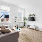 Hideout Apartman